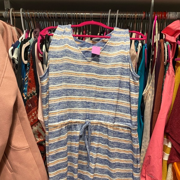 MARKET AND SPRUCE JANESSA DRAWSTRING KNIT DRESS WITH POCKETS - Picture 7 of 10